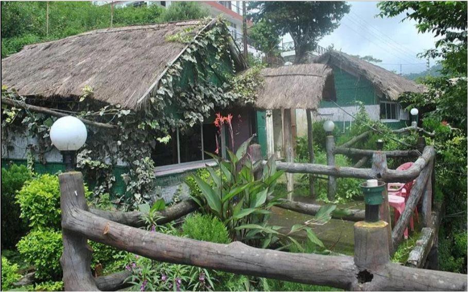 Van Vilas Resort Bhīm Tāl Exterior foto